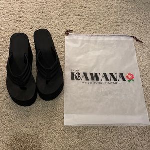 Brand new Kawana platform sandals